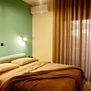 Designer Close To The Center + Free Parking Apartment Thessaloniki
